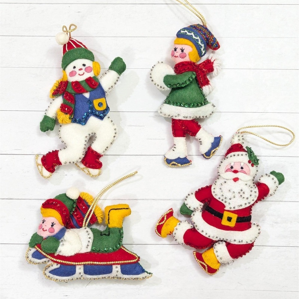 Vtg Bucilla 1978 handmade Ice Skate Sled Felt Sequin Christmas Ornament Lot of 4